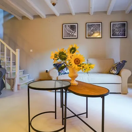 Deluxe Casa Flores With Sea View & Terrace * ロヴィニ