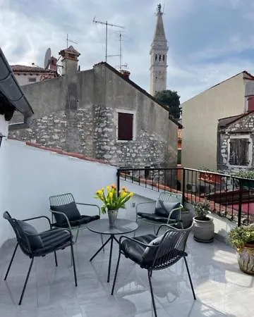 Deluxe Casa Flores With Sea View & Terrace Apartment *